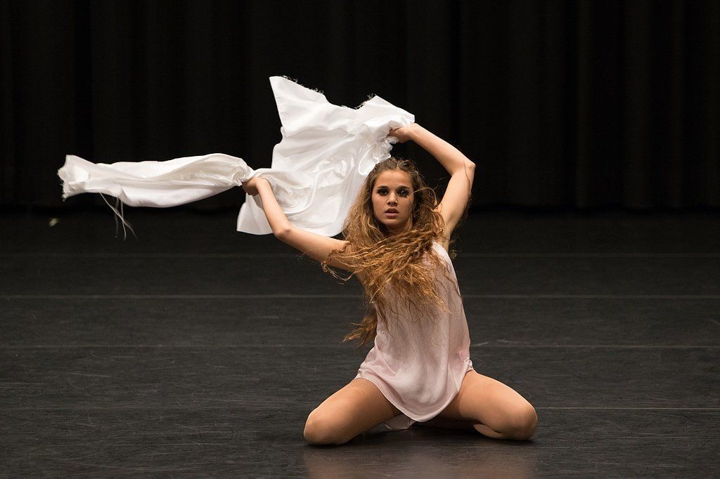 Monthey Dance Center - introduction classes to dance