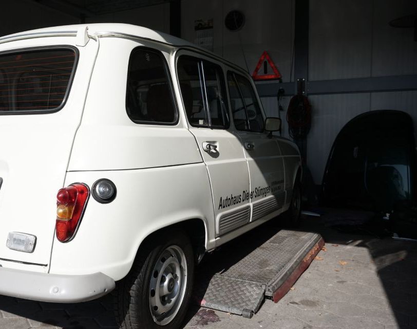 Oldtimer im Autohaus Stümpges