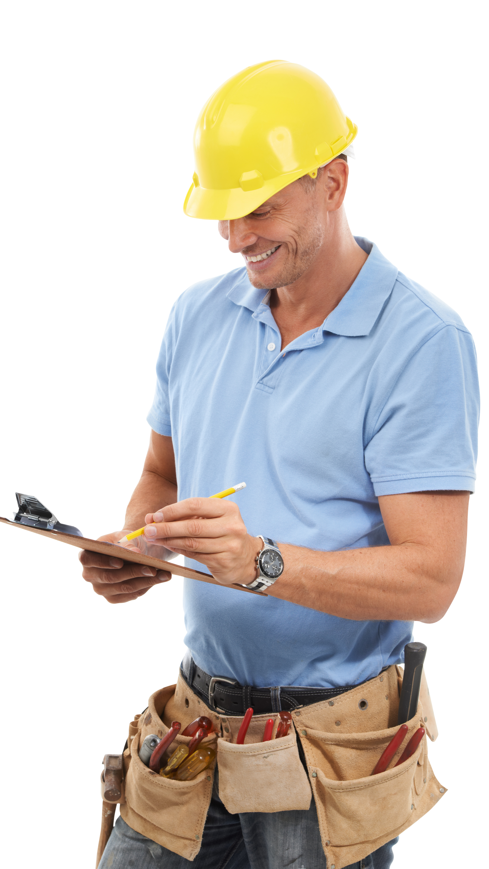 Ouvrier du bâtiment portant un casque jaune et une ceinture à outils, prenant des notes sur un bloc-notes.