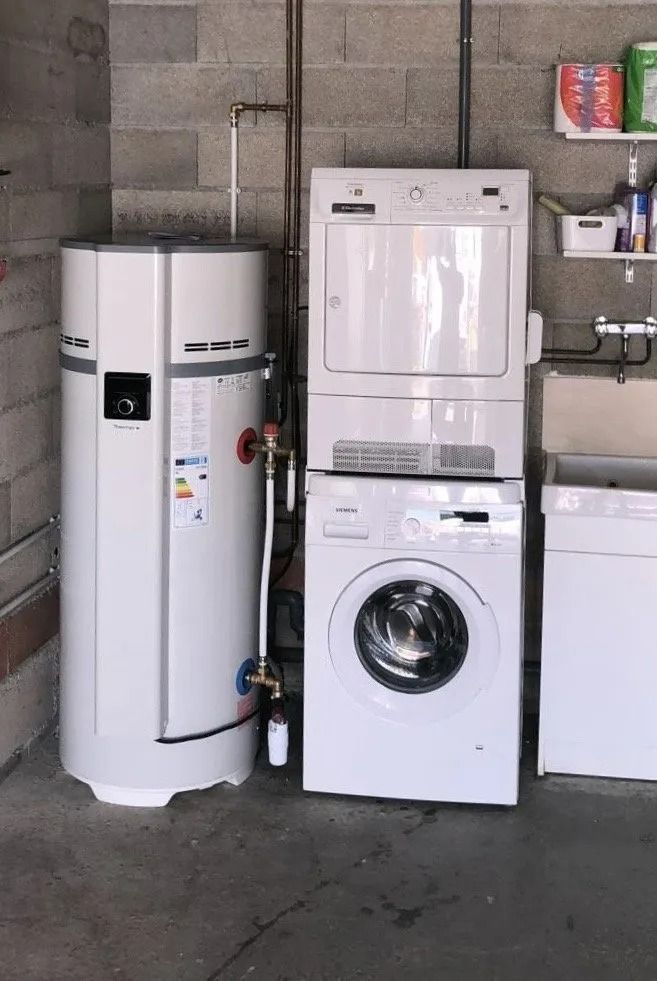 Pose de ballon d'eau chaude thermodynamique