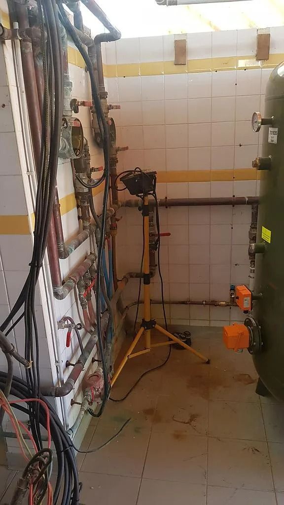 Raccordement de la cuve du ballon d'eau chaude