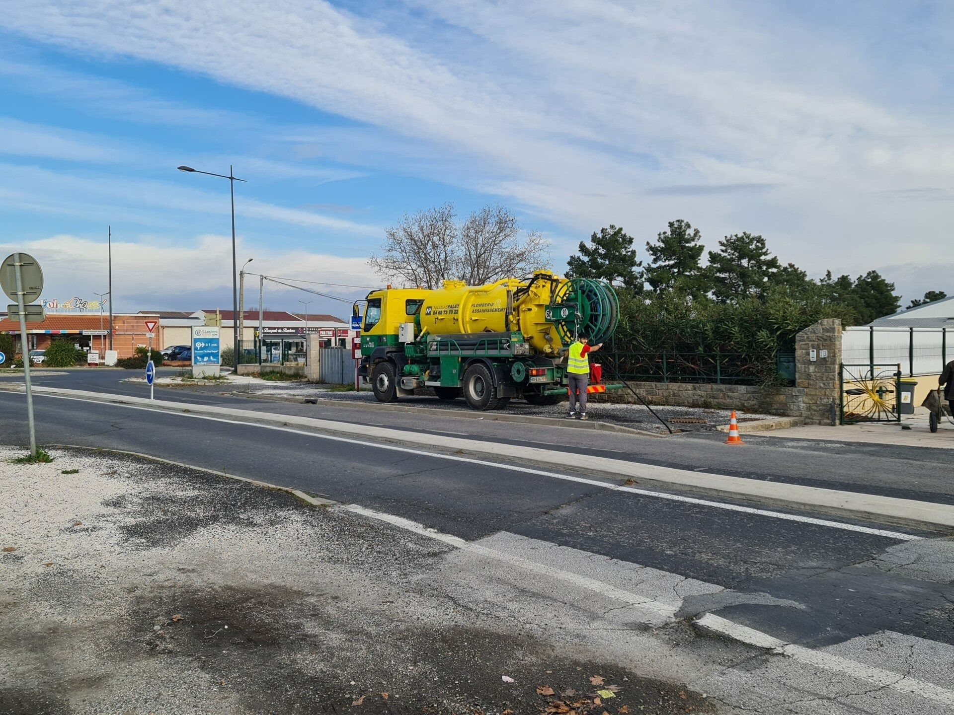 Intervention pour le raccordement au réseau d'assainissement collectif