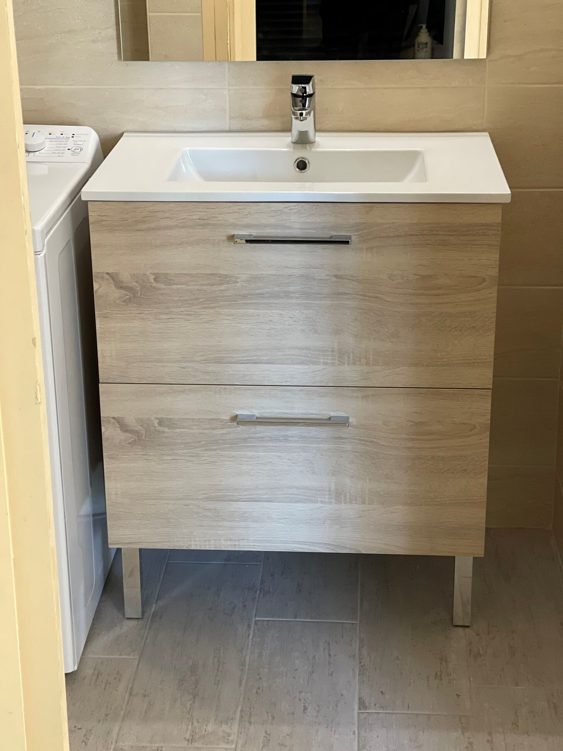 Installation de meuble sous évier