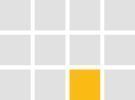 In der Mitte des Gitters befindet sich ein gelbes Quadrat.
