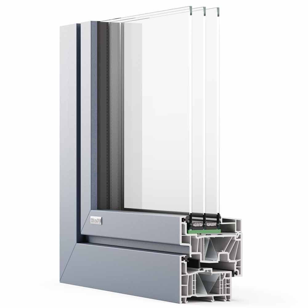 Querschnitt eines Dreifachfensters mit Rahmen und Glasschichten in Grau und Weiß.