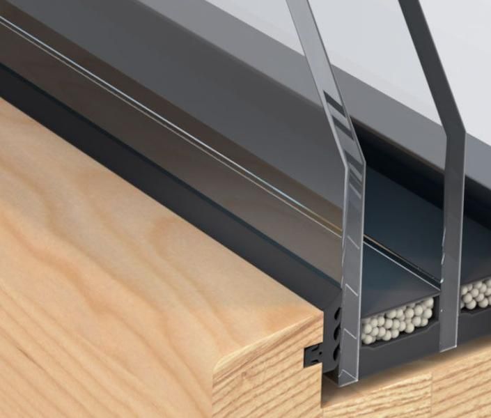 Eine Nahaufnahme eines Fensters mit zwei Glasschichten