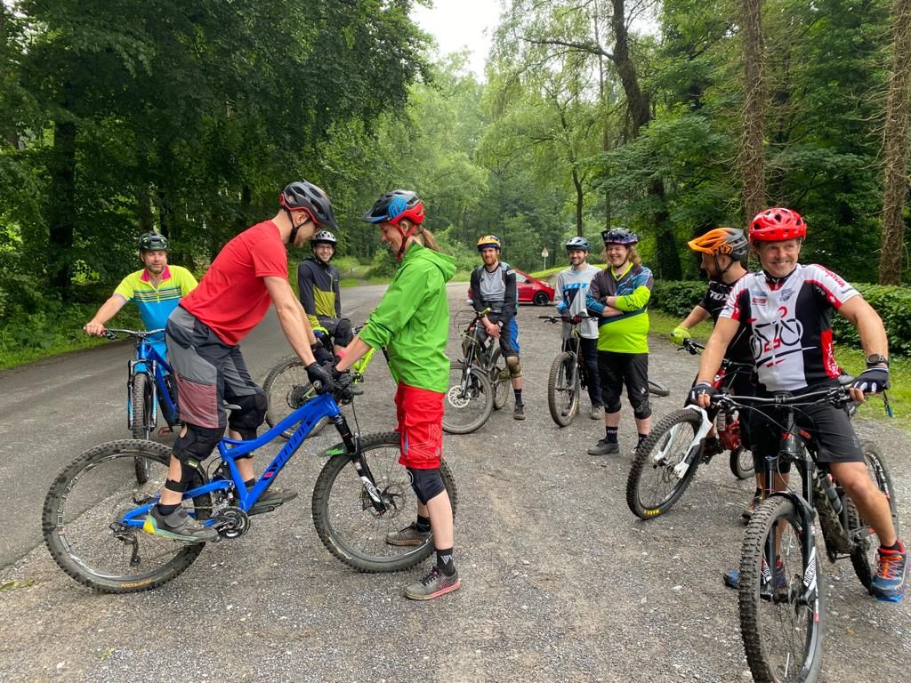 MTB Fahrtechniktraining - Hilfestellung