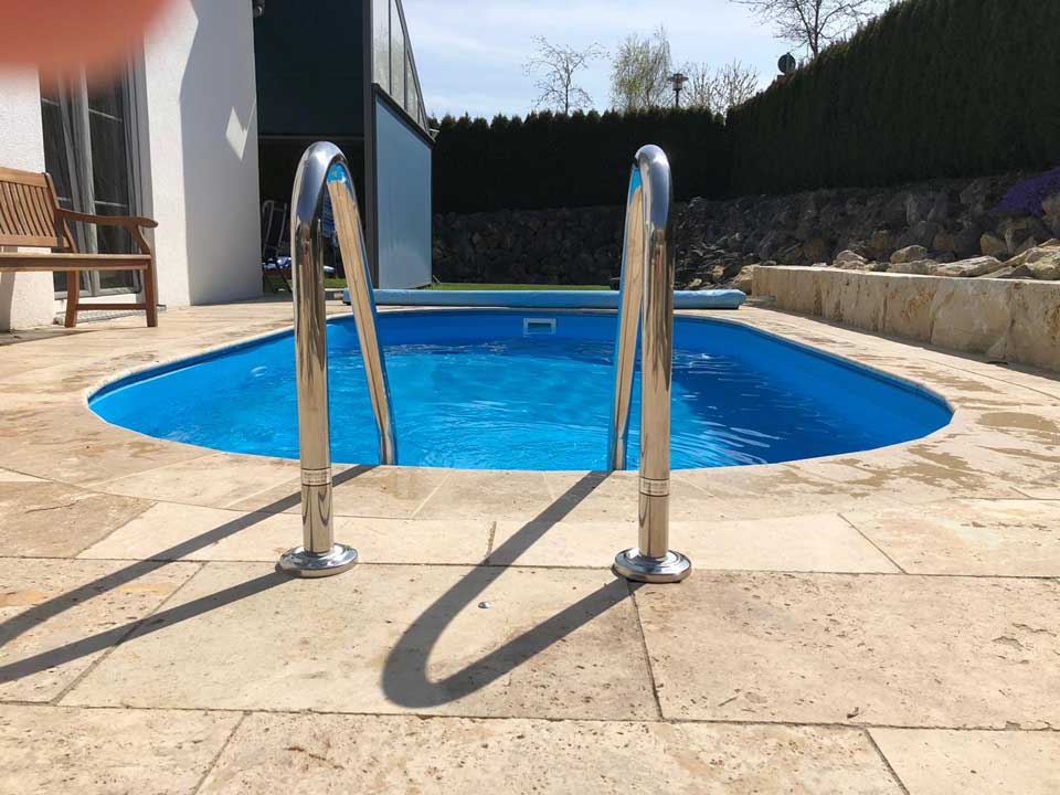 kleiner Swimmingpool