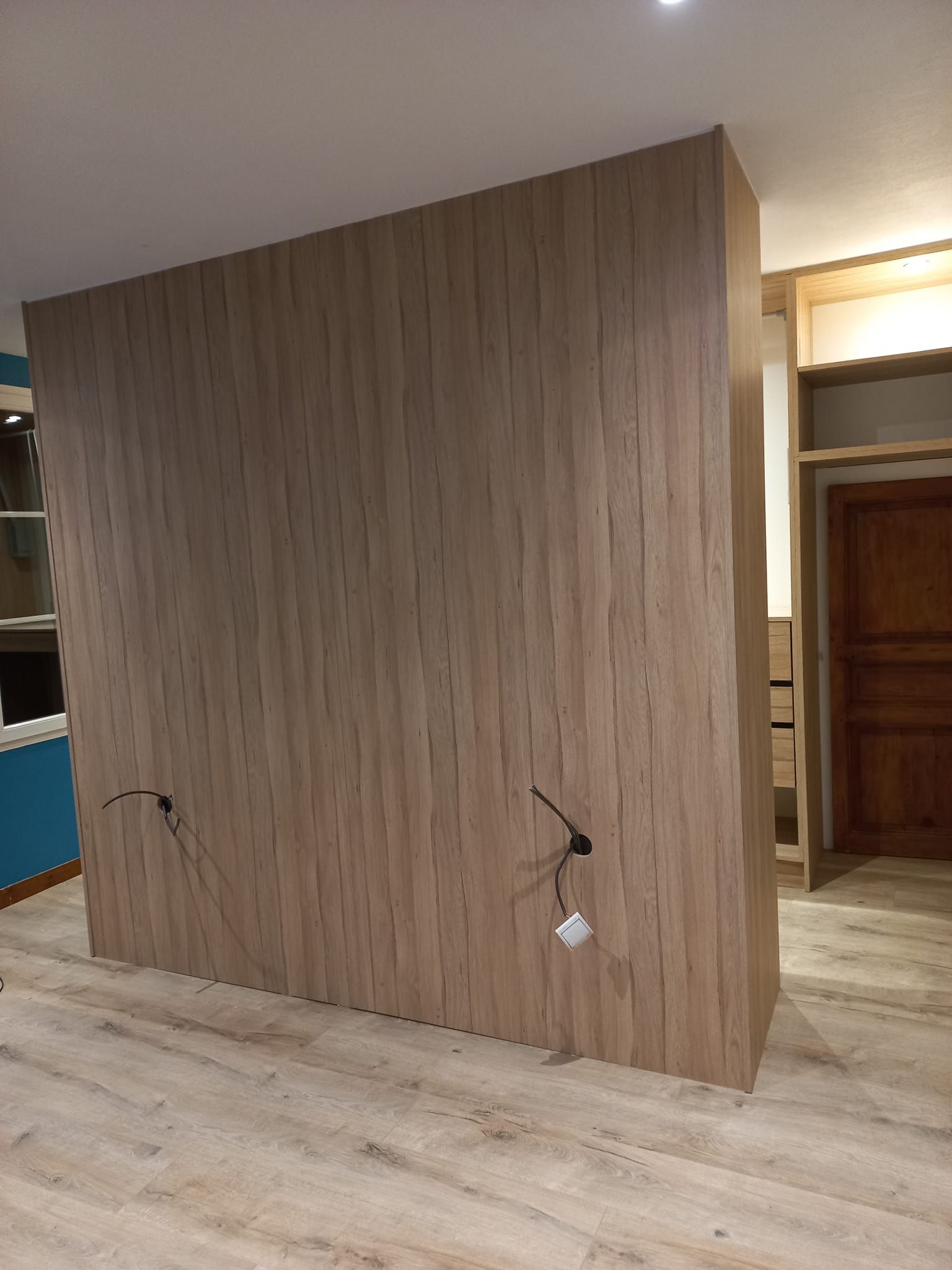 Cloison de séparation en bois