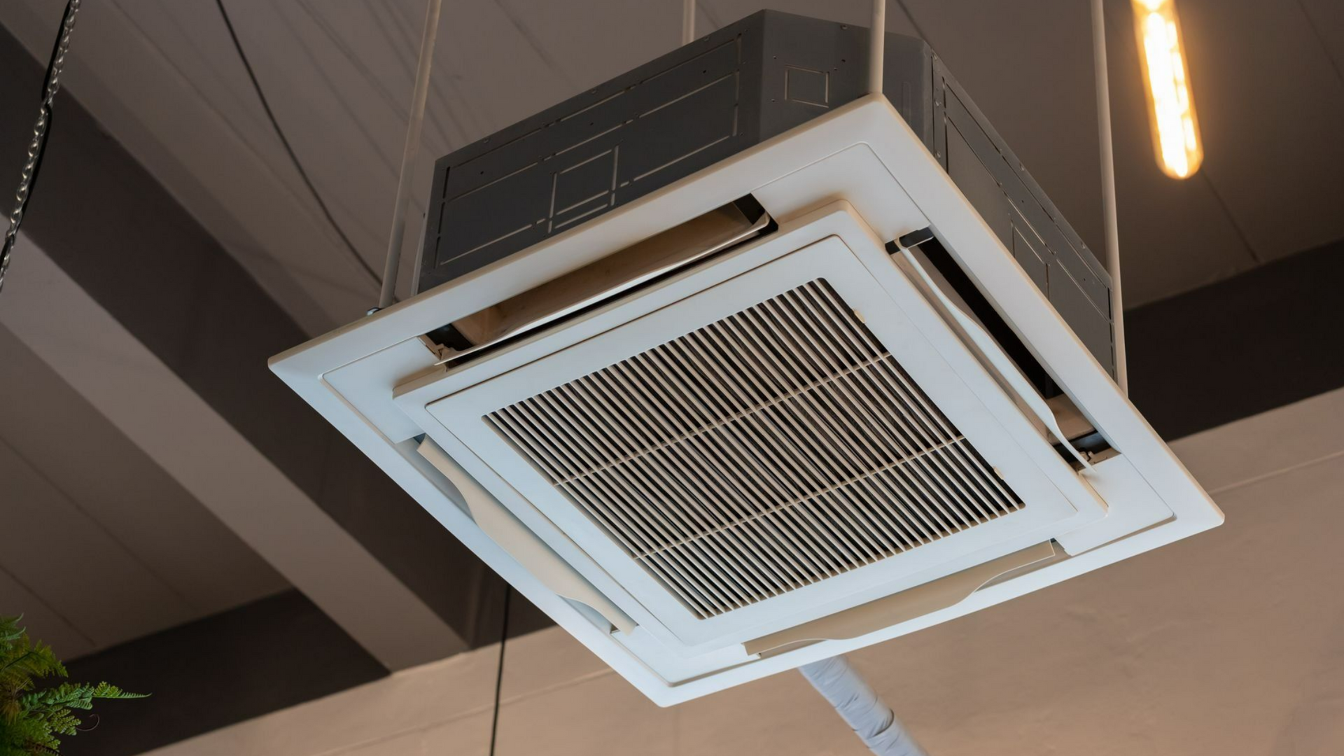 Système de climatisation au plafond