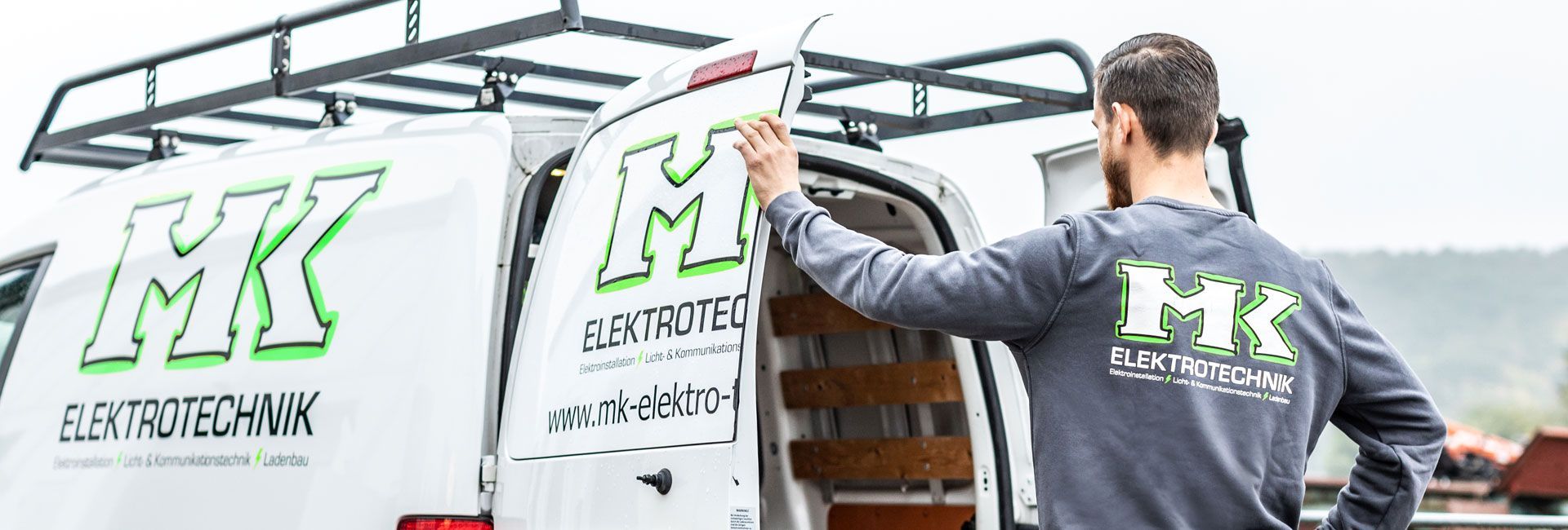 mk-elektrotechnik - Transporter und Mitarbeiter 