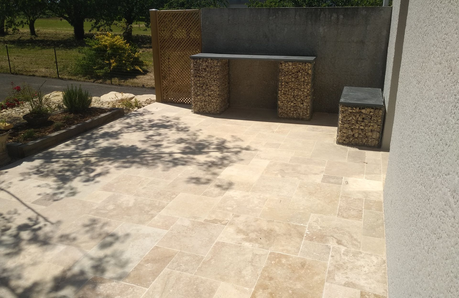 Terrasse en bois sur plots