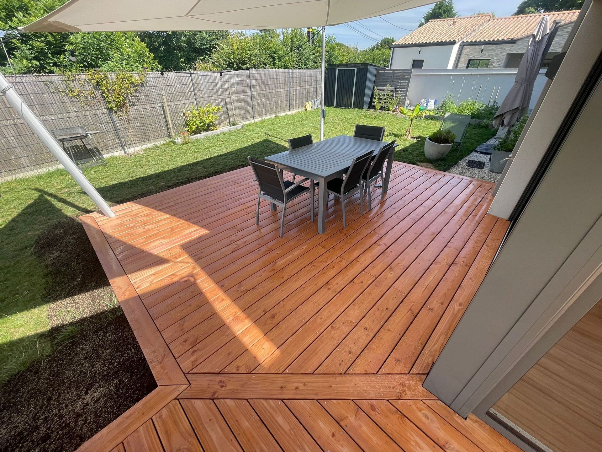 Terrasse avec des pas japonais