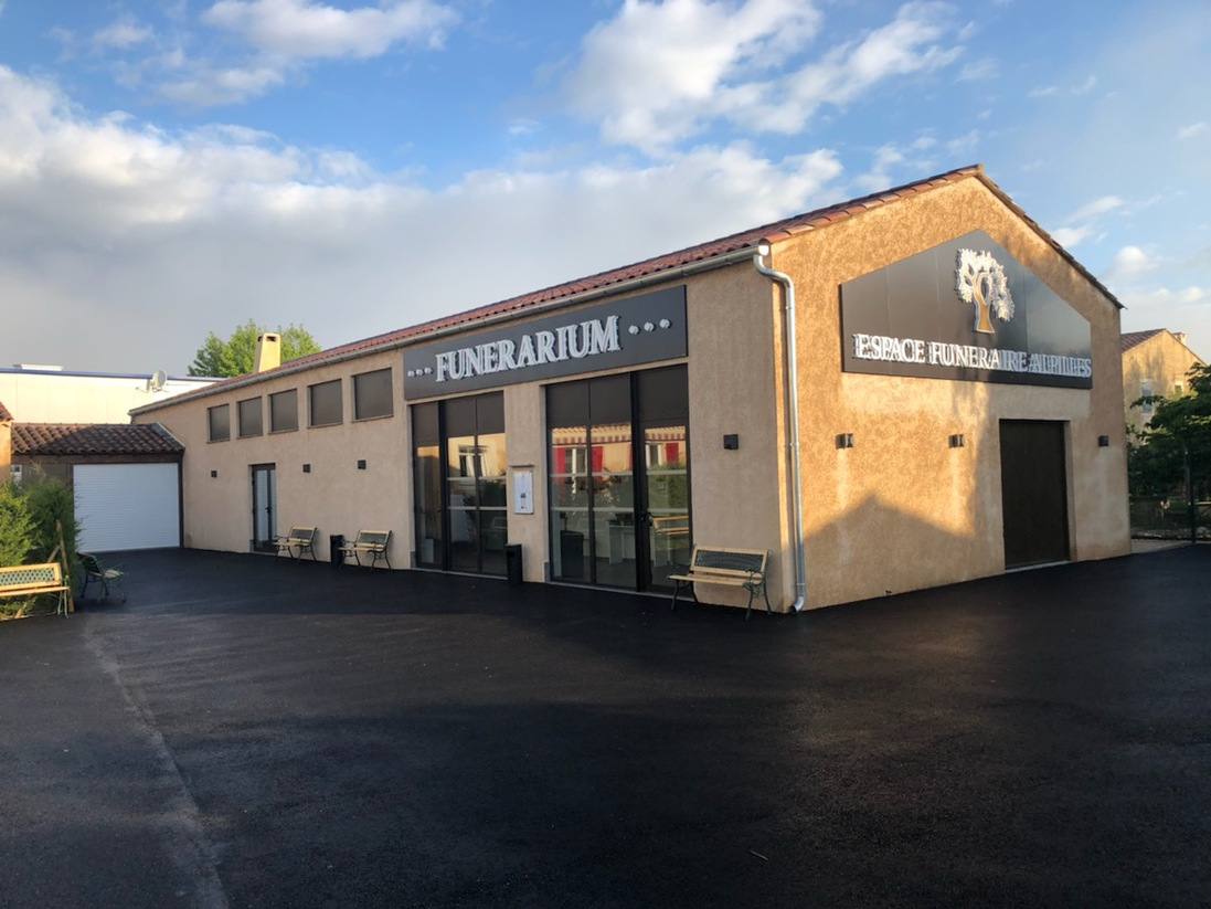 Bâtiment funérarium