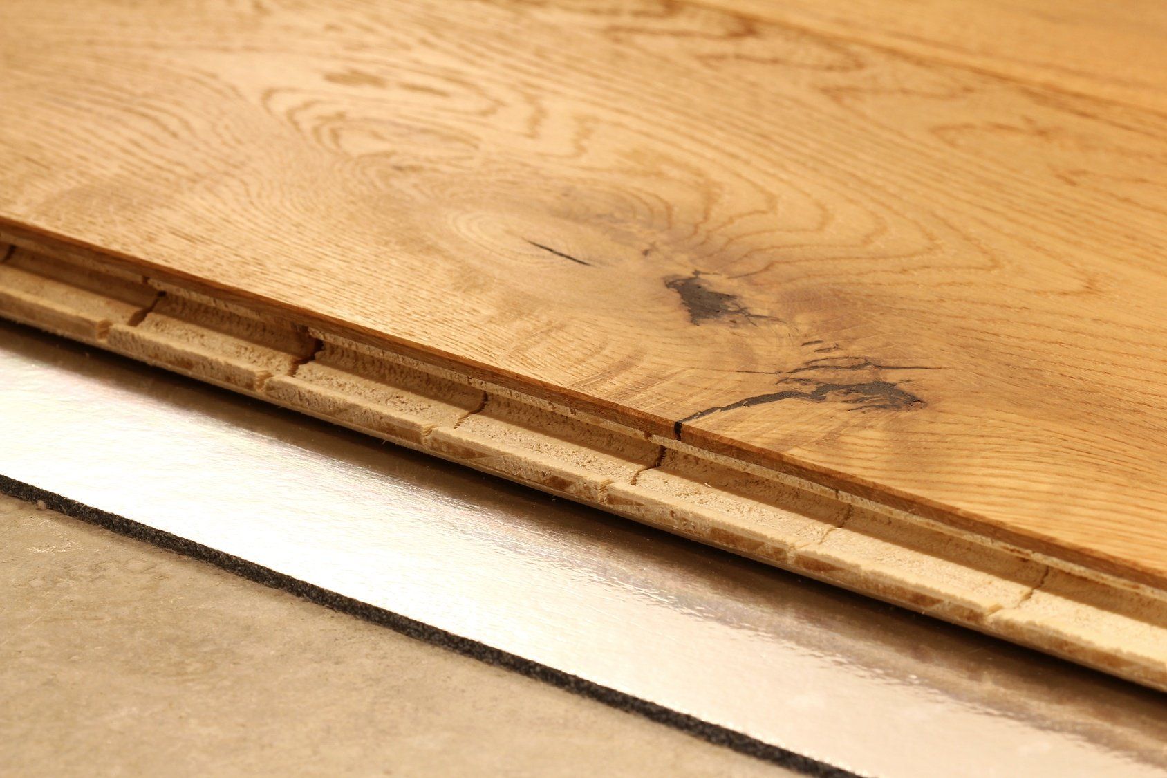 Lattes de parquet en bois.