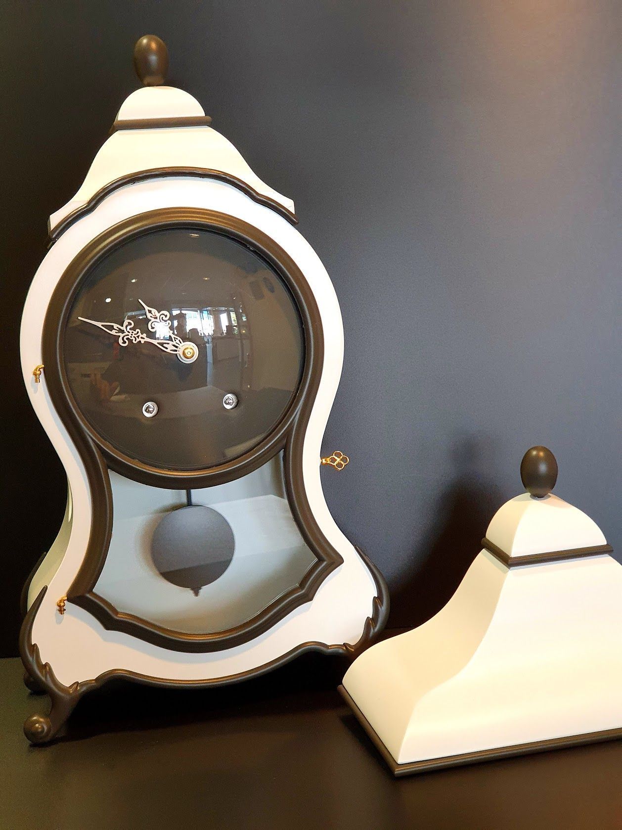 Chez l'Horloger Sàrl