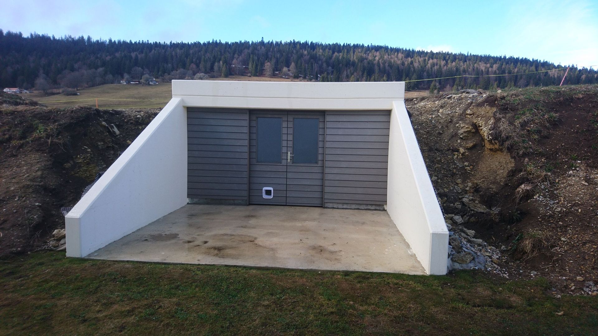 Menuiserie-Charpente L. Suter SARL- Les Verrières