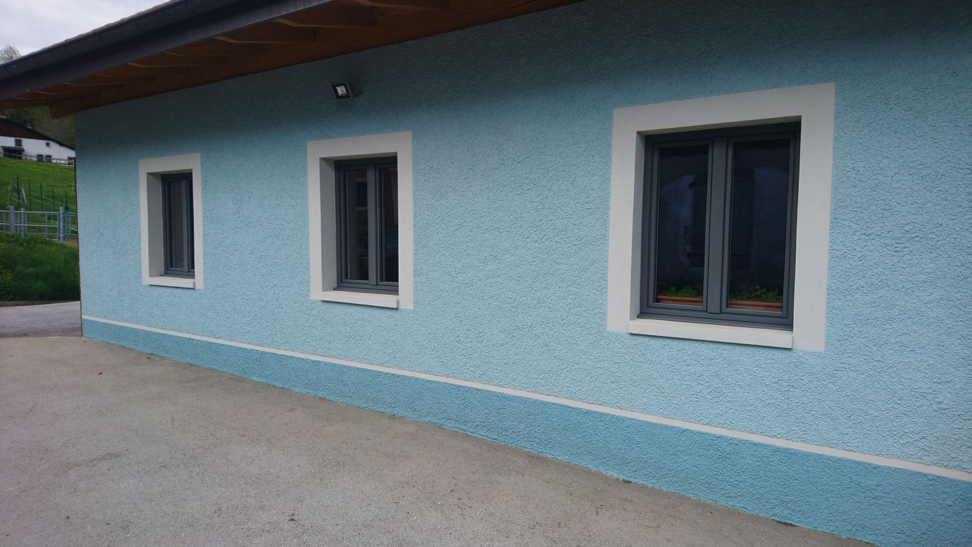 Menuiserie-Charpente L. Suter SARL- Les Verrières