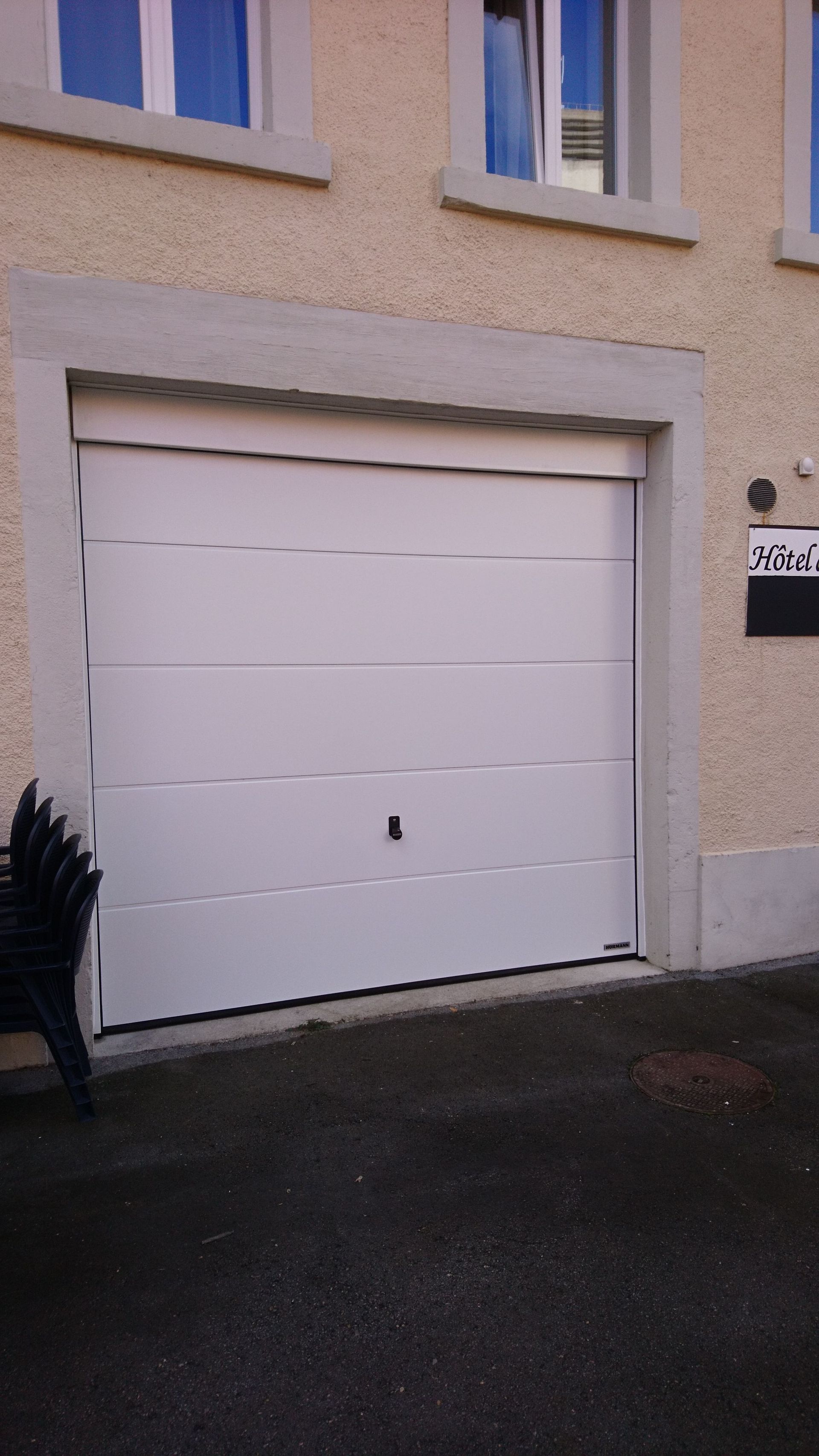 Menuiserie-Charpente L. Suter SARL- Les Verrières