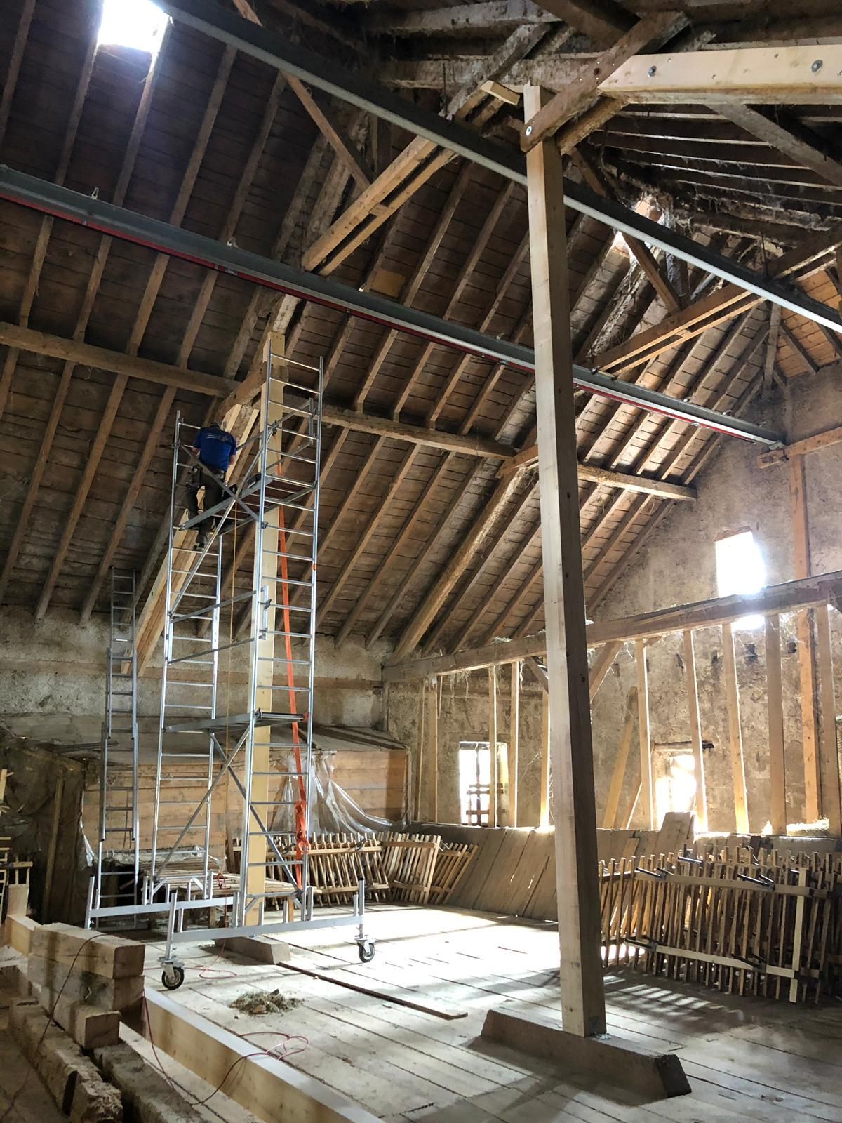 Menuiserie-Charpente L. Suter SARL- Les Verrières