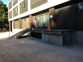 Rakennuksen kynnys.