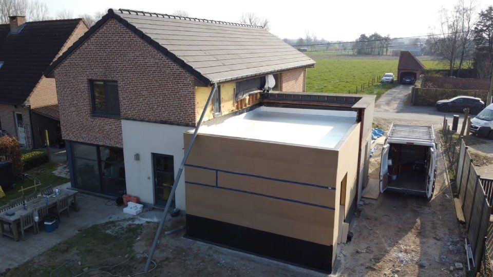 Houten aanbouw bouwen