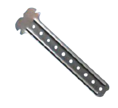 Plaque à clous en métal avec plusieurs trous et une tête plus large munie d'encoches.