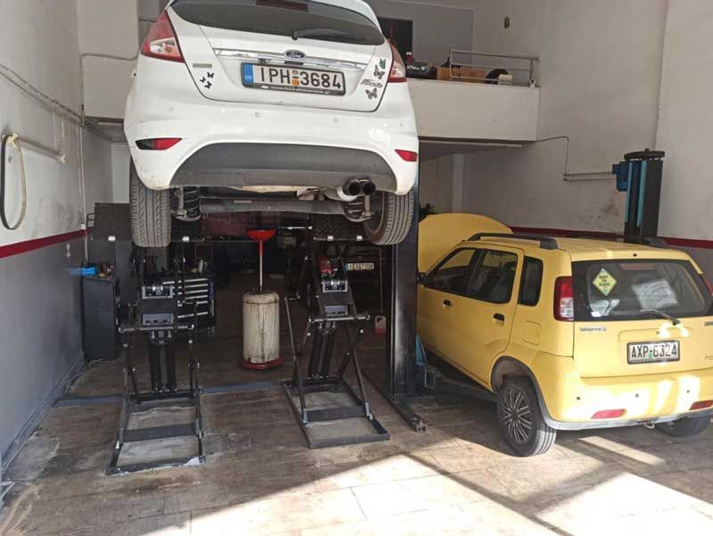 CHRISTOFORATOS ΙΧ & Taxi service
