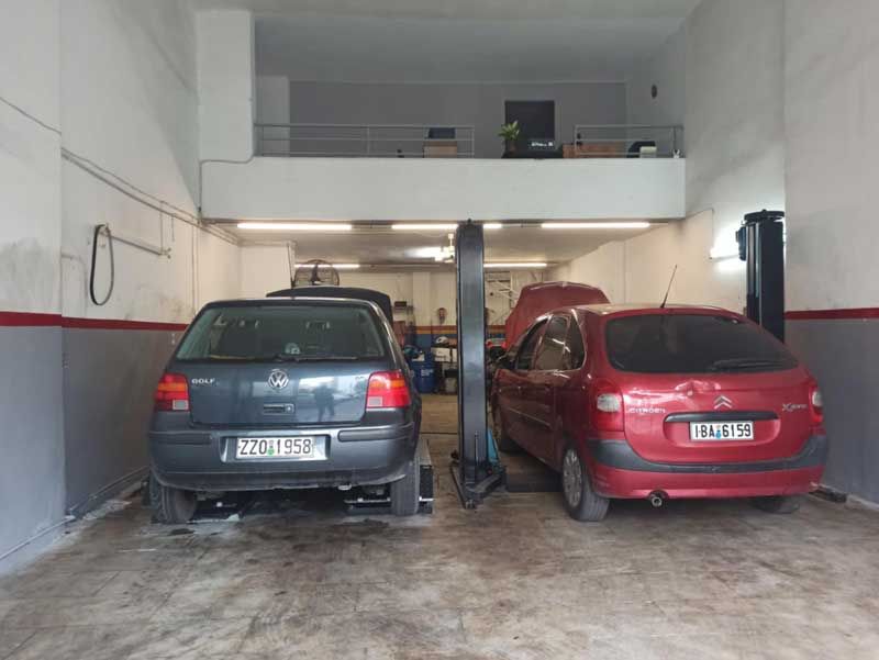 CHRISTOFORATOS ΙΧ & Taxi service
