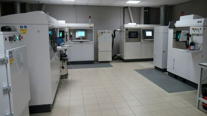 Circuit d'eau glacée dans un laboratoire