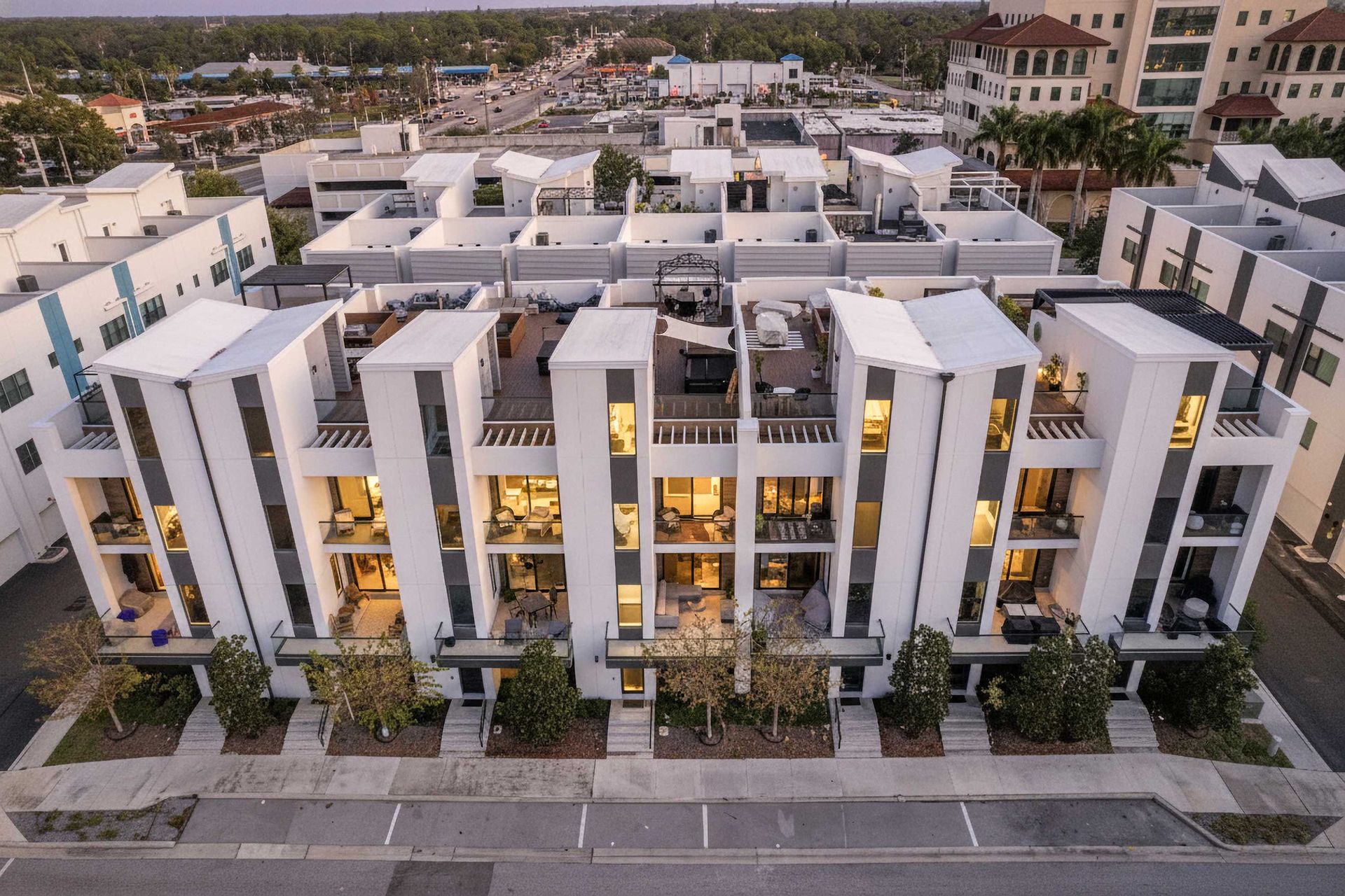 Modern 4BR Home with Rooftop Oasis