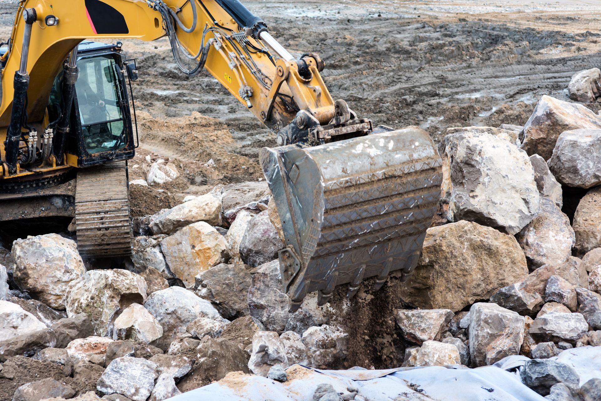 Installation des blocs de pierre