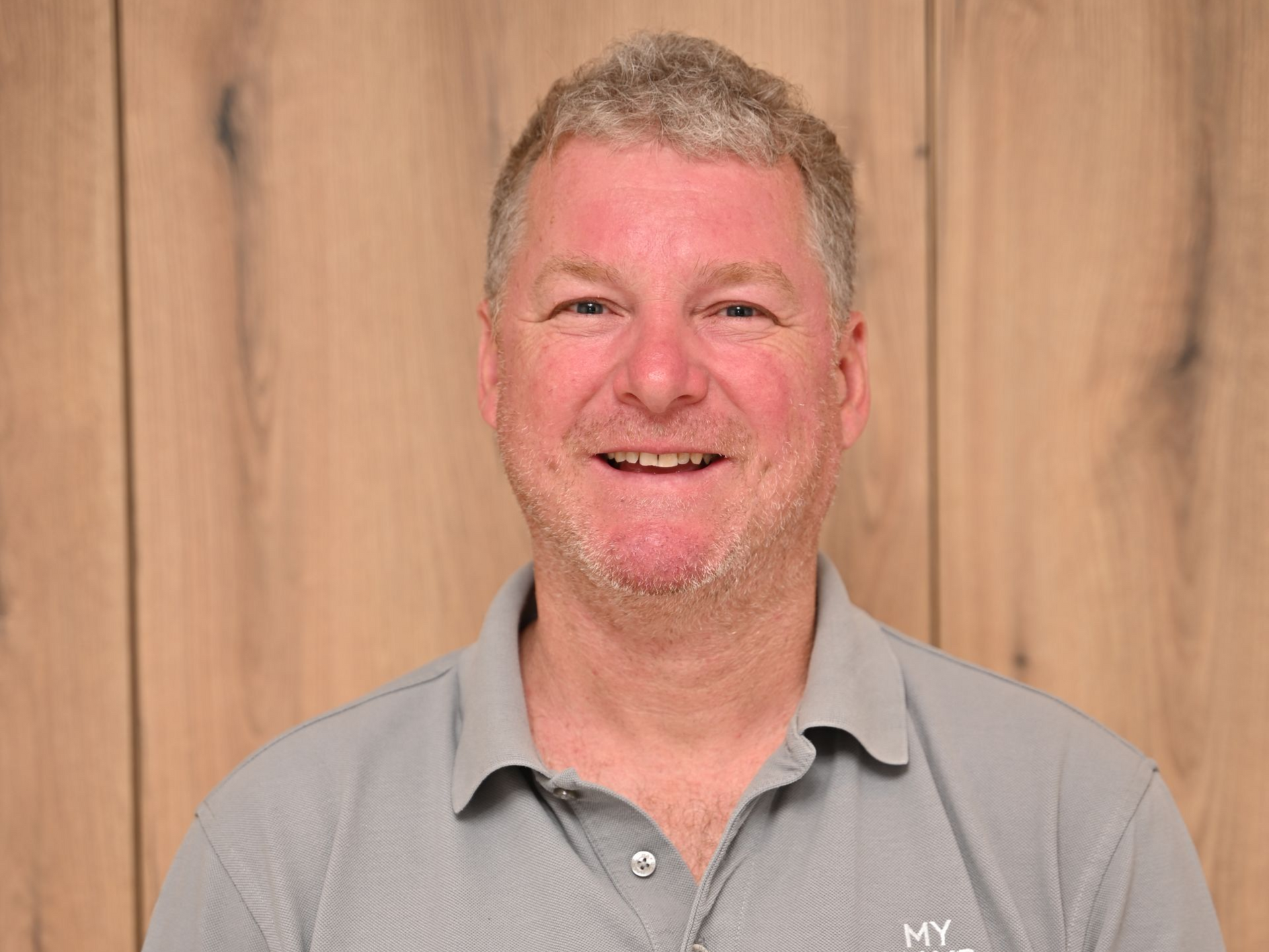 Rezeptionsteam mit K. Schmidt, V. Arslani, J. Miliukova