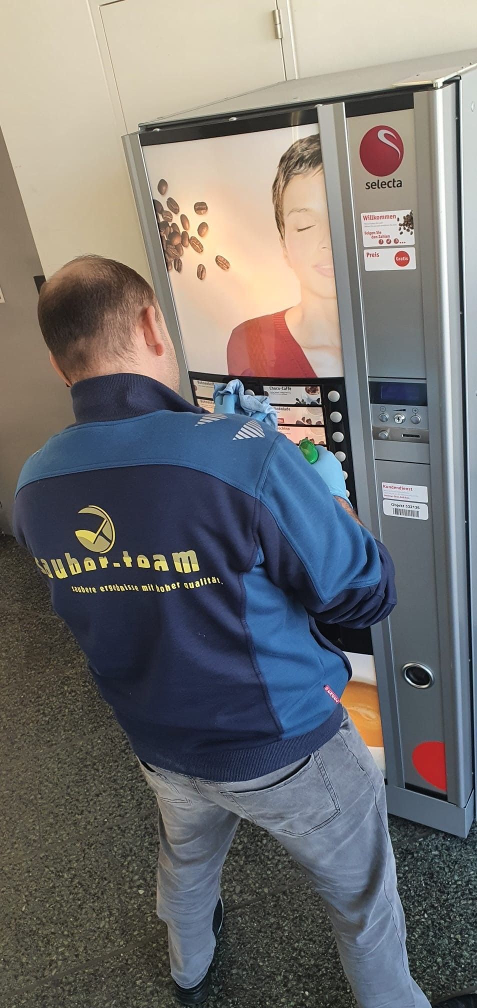 Desinfektions- & Sanitärreinigung