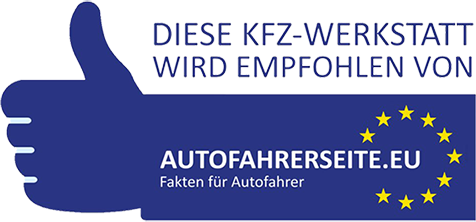 Ein blaues Daumen hoch-Schild mit der Aufschrift autofahrerseite.eu