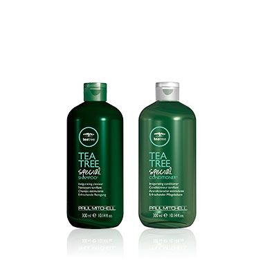 Zwei Flaschen Teebaum-Spezialshampoo und -Spülung auf weißem Hintergrund.