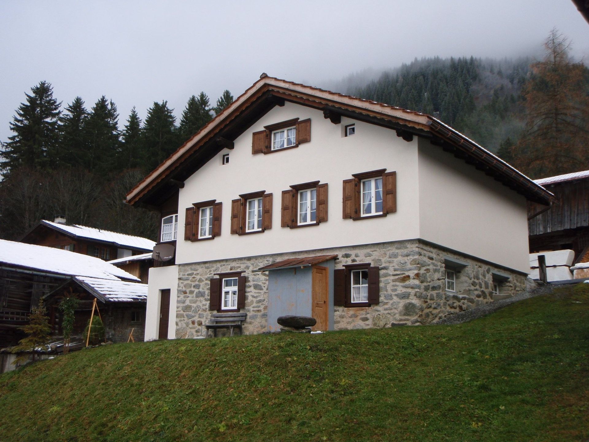 Sanierung Wohnhaus Monbiel - HoPlan Architektur & Hochbau in Klosters