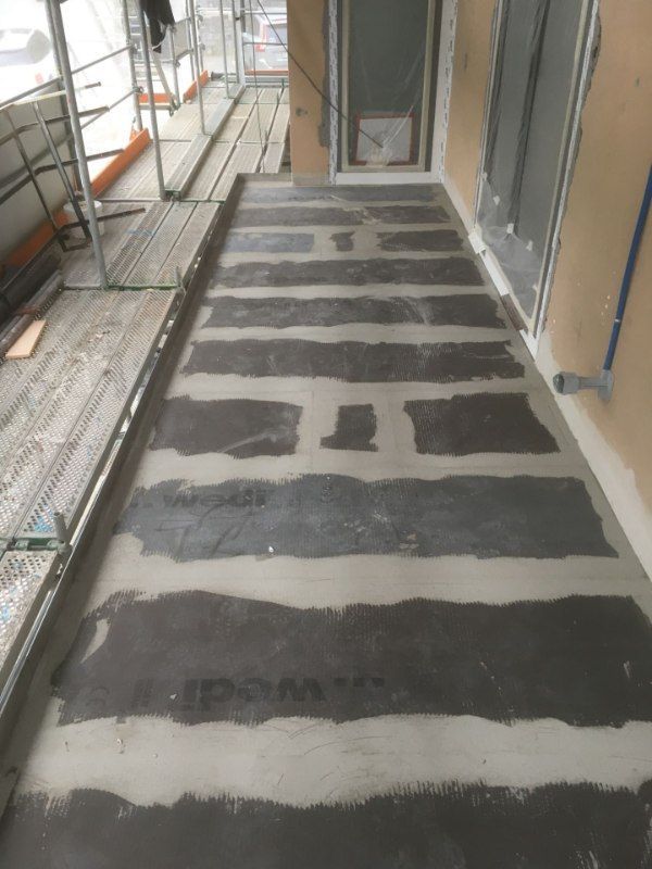 Lavoro di impermeabilizzazione tetti piani - Resiflex