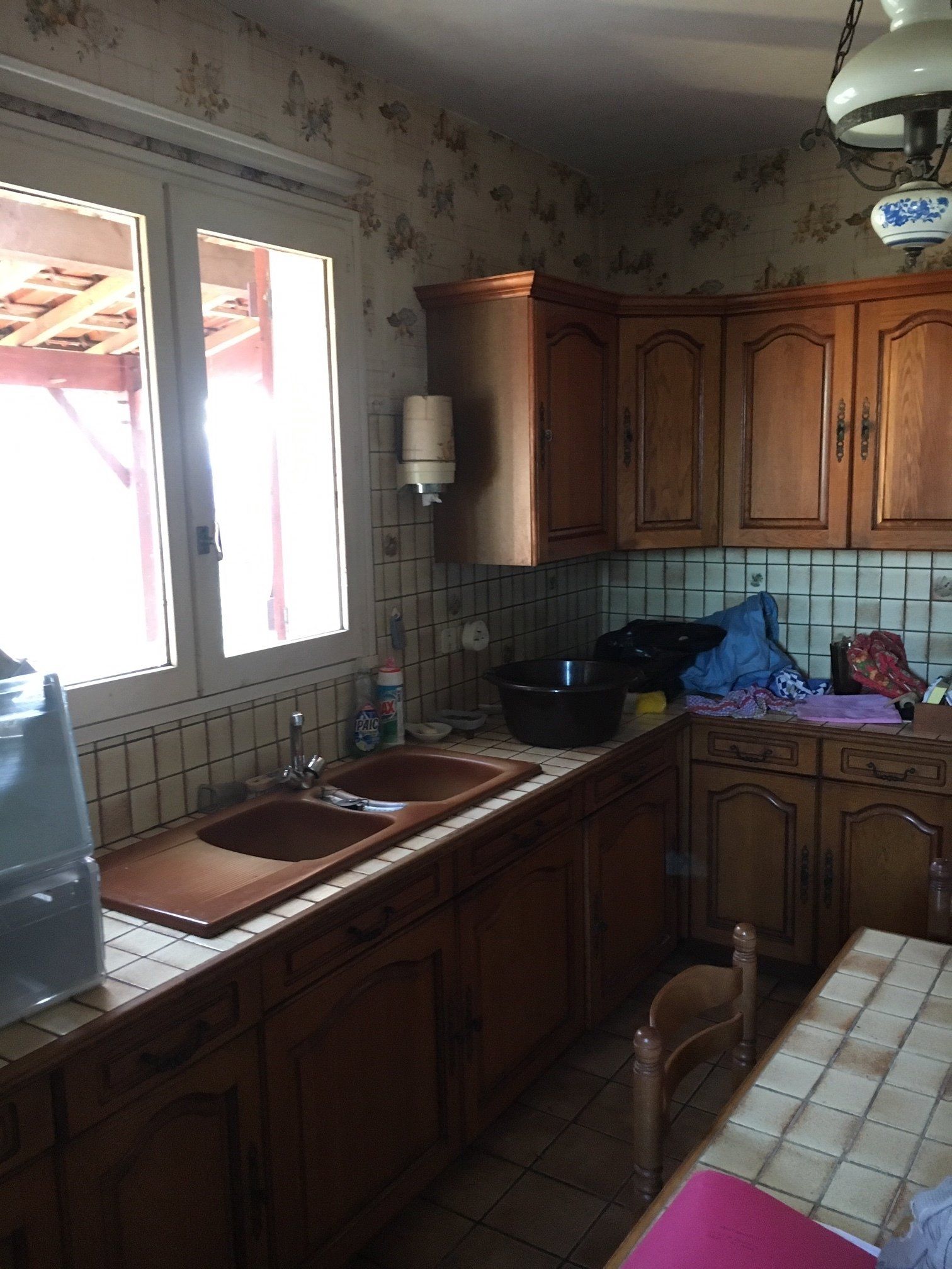 Photos d'une cuisine en bois.