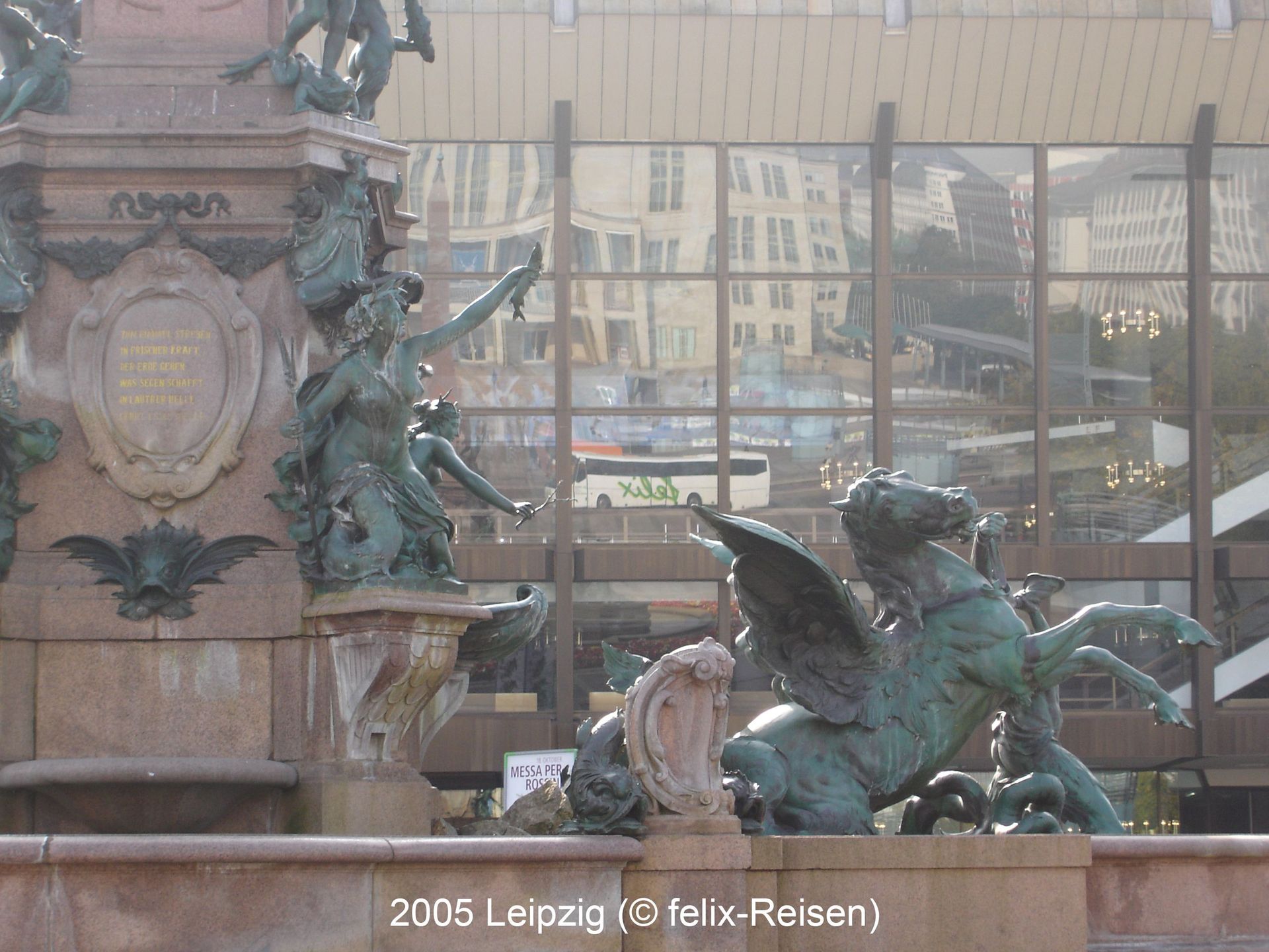 2005 leipzig gewandhaus brunnen car 2 - felix-Reisen AG