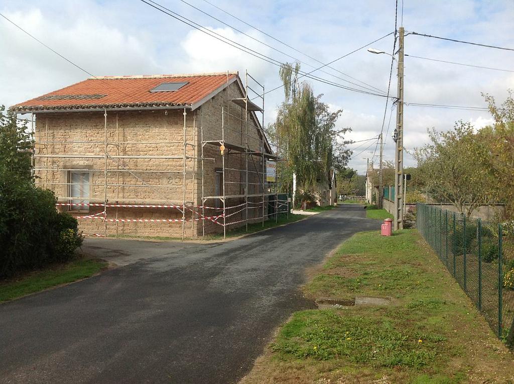 Travaux sur murs en pierres