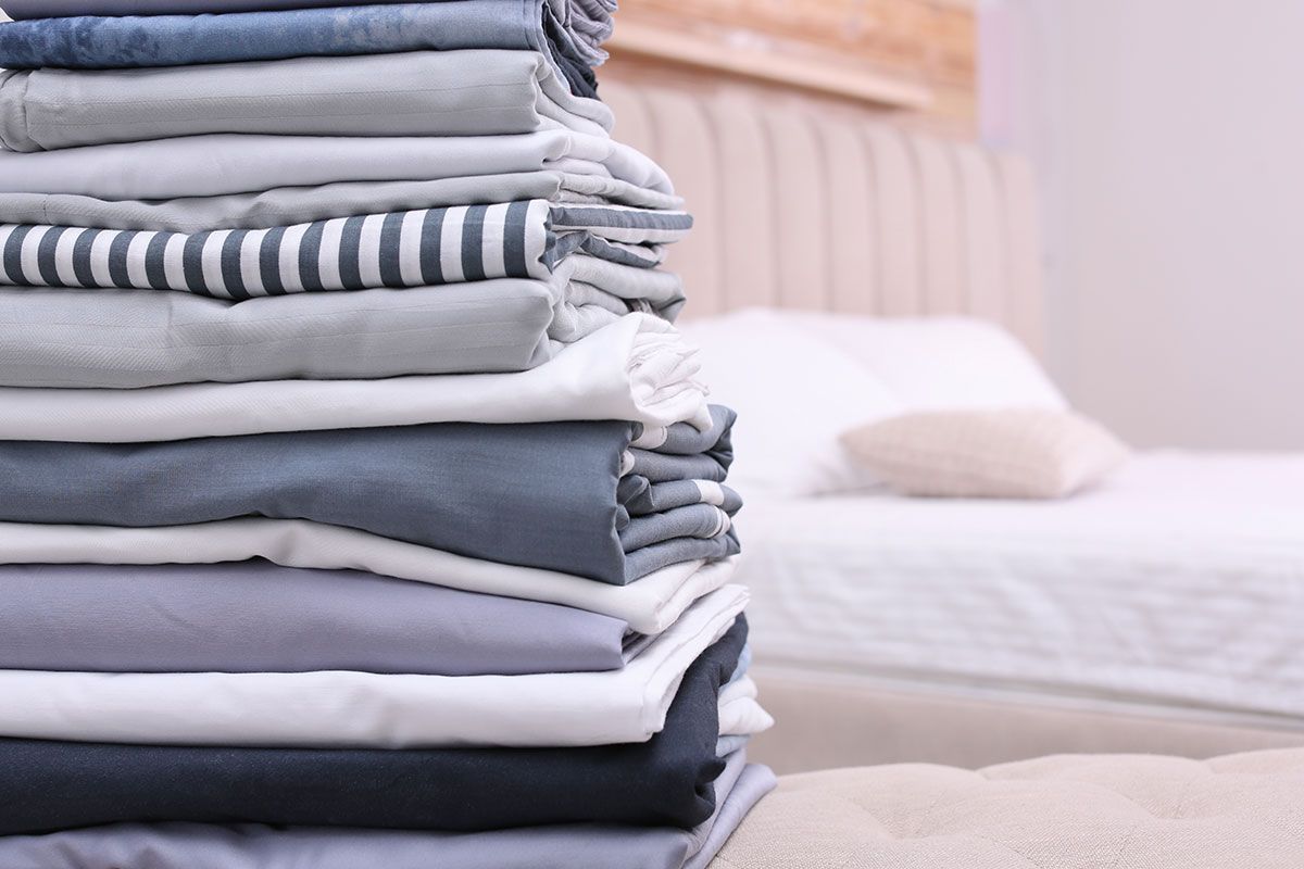 Pile de linge de lit