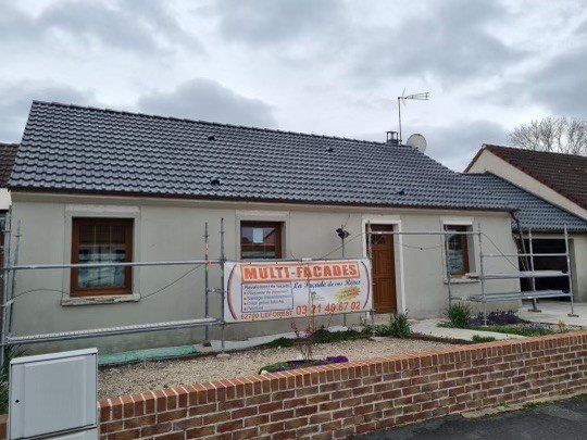 Avant ravalement en demi briques finition rejointement