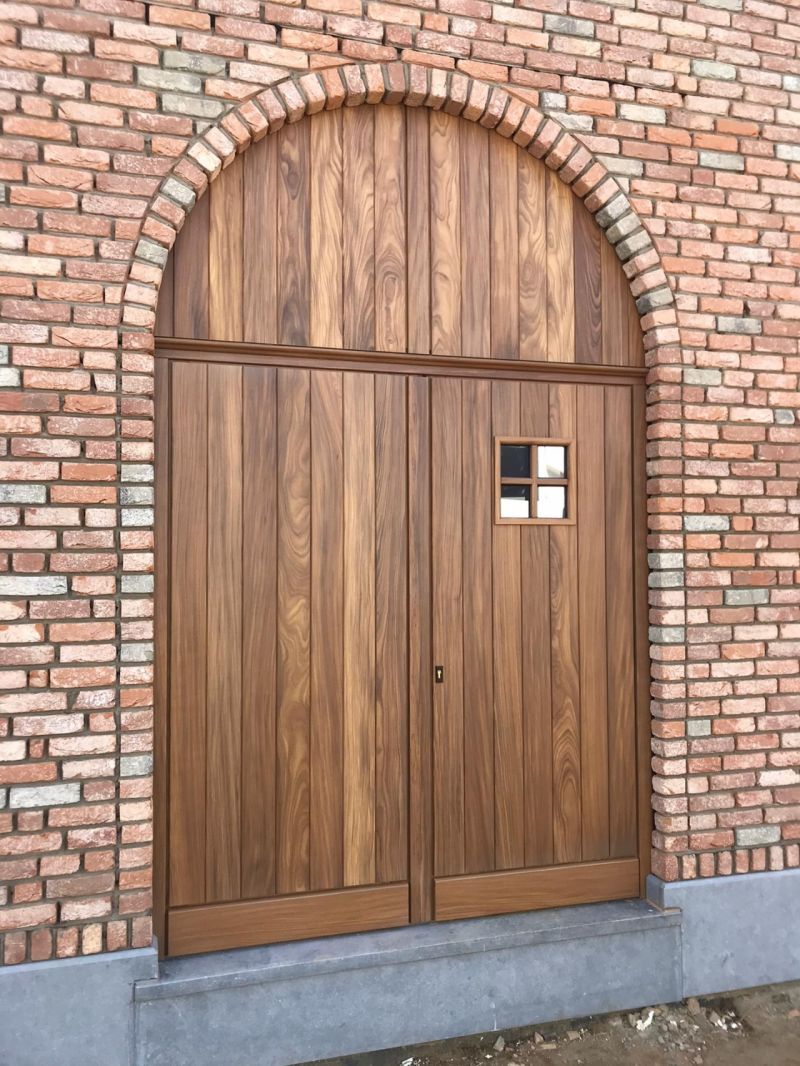 grote afromosia deur