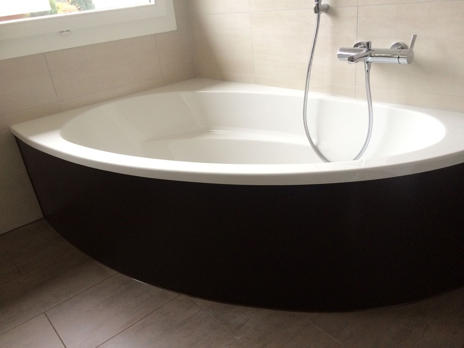 Plattenarbeiten - Aeschbach Ofenbau & Plattenbeläge - Wolhusen