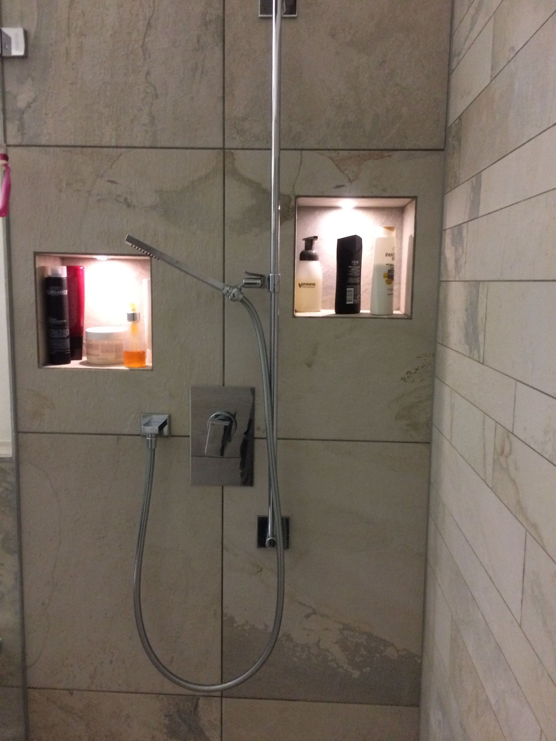 Plattenarbeiten - Aeschbach Ofenbau & Plattenbeläge - Wolhusen