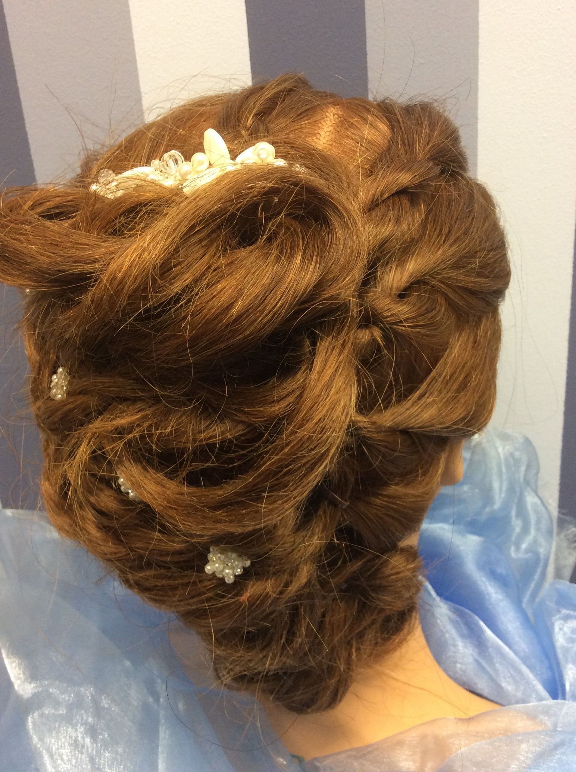 Hochsteckfrisur - Coiffure Charme