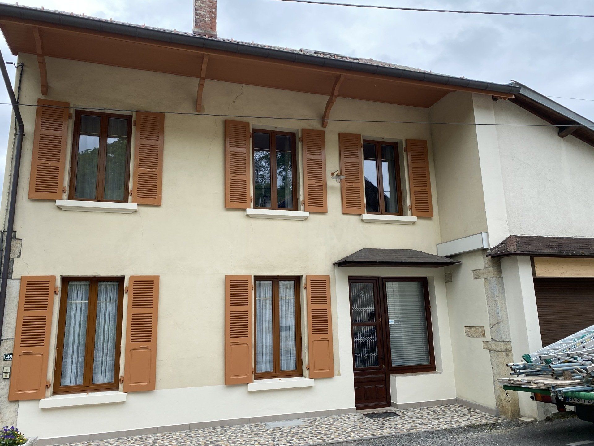 Peinture extérieure murs et bois