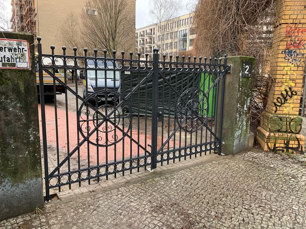 Schmiedeeiserne Toranlage von der Lahr, Gawron GmbH