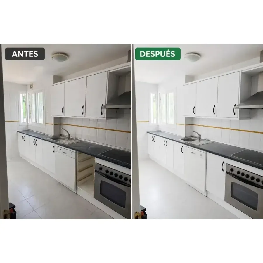 Reforma de cocina del antes y el después: armarios blancos, encimera negra y estufa, con las etiquetas «ANTES» y «DESPUÉS»